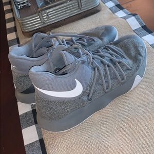 Men’s Grey Nike KD Trey 5 V